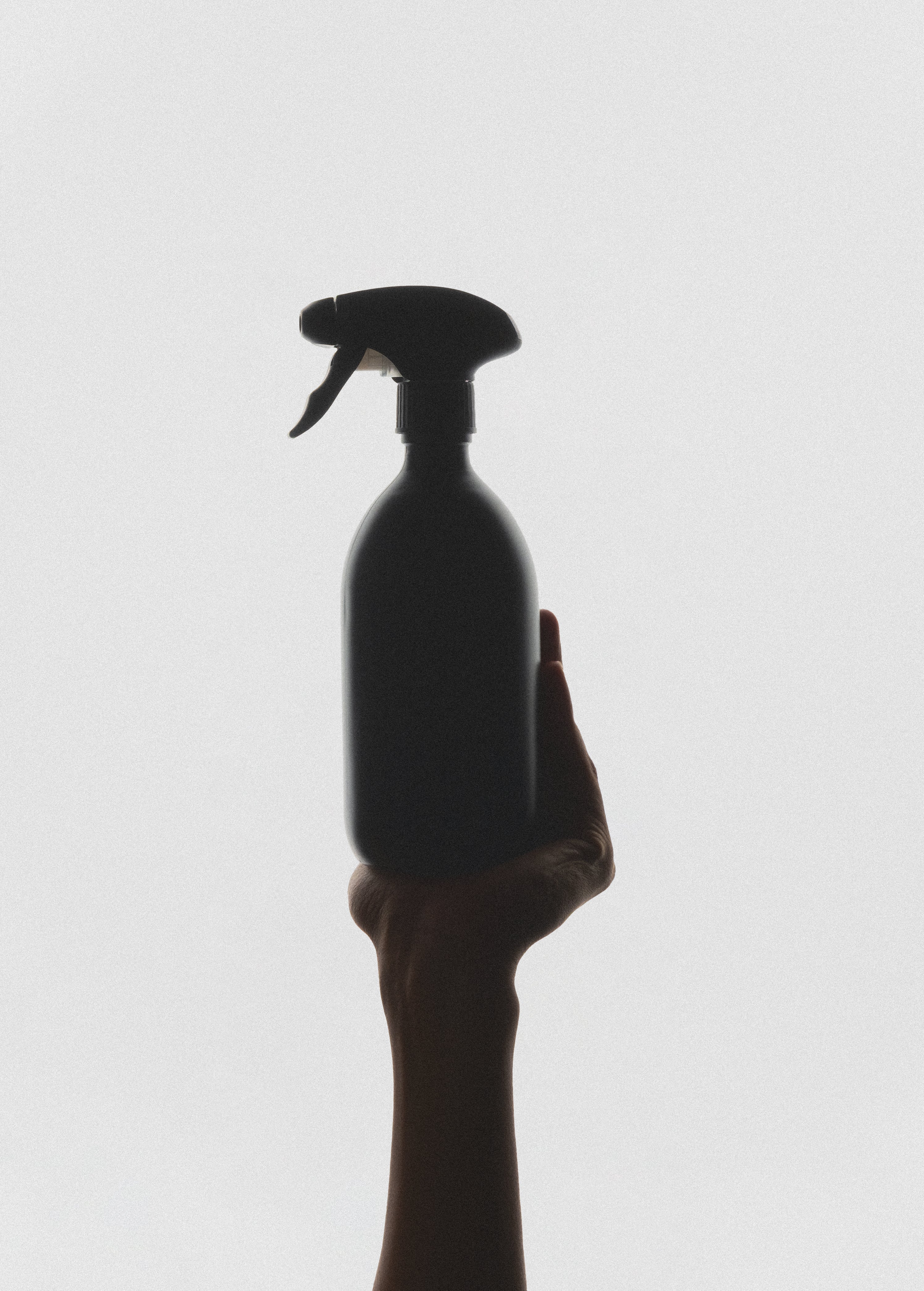 Refillable Glass Spray Bottle — Black